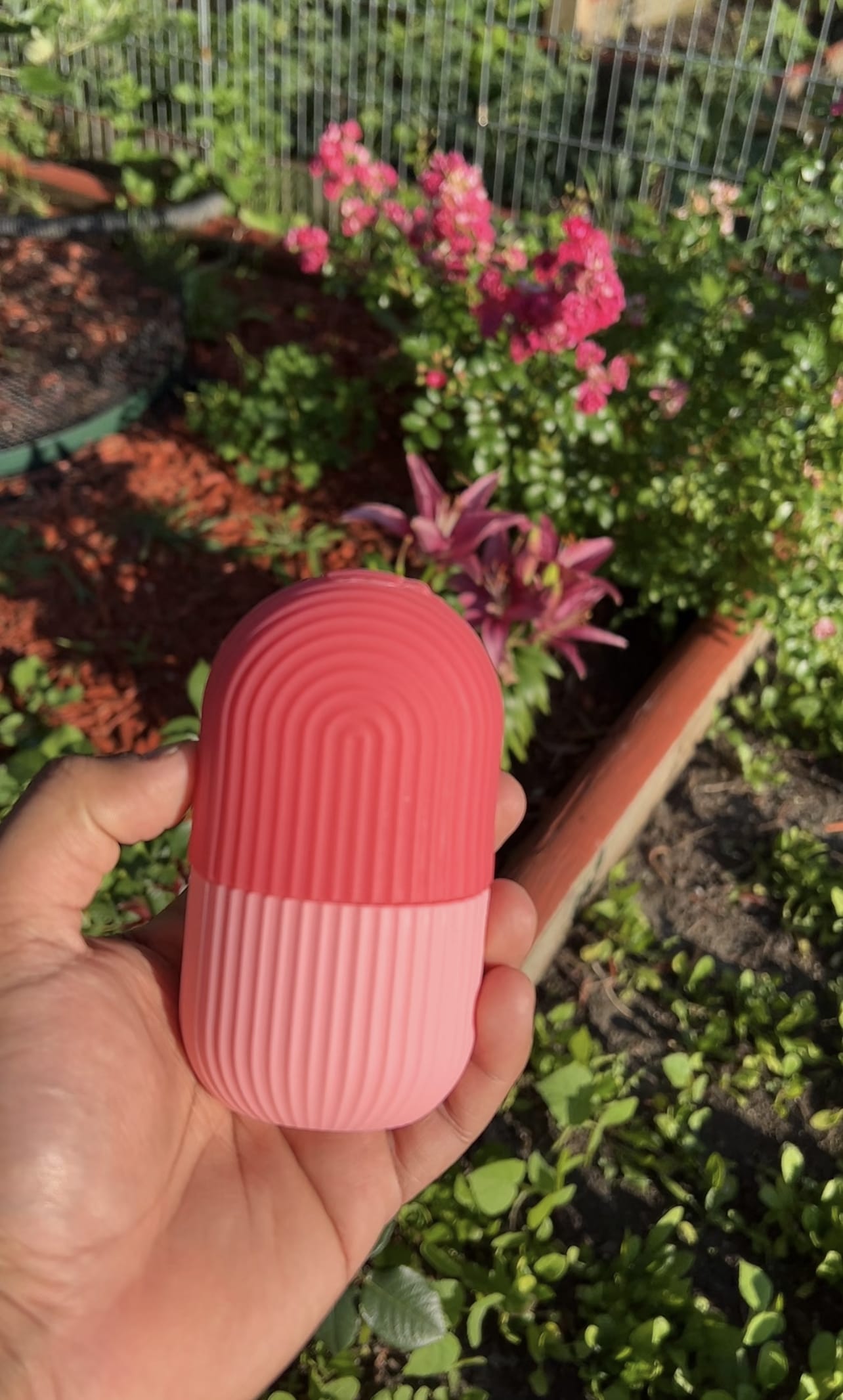 Bloomy Ice Facial Roller